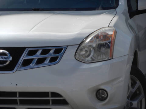 2013 Nissan Rogue SV w/SL Package