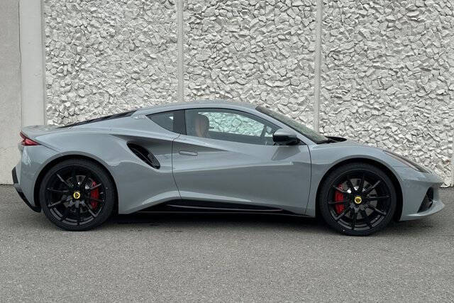 2025 Lotus Emira V6 Base