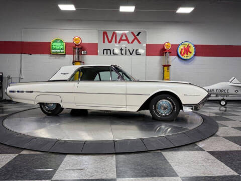 1962 Ford Thunderbird