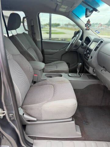 2020 Nissan Frontier SV