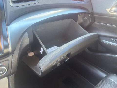 2013 Acura ILX 2.0L w/Premium