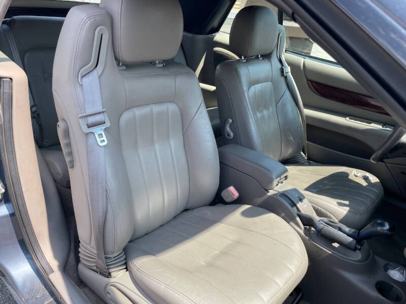 2002 Chrysler Sebring LXi