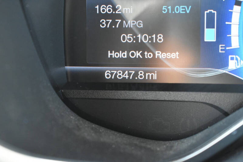 2017 Ford C-MAX Hybrid SE
