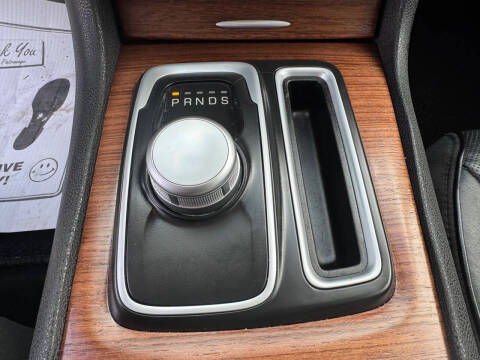 2017 Chrysler 300 C Platinum