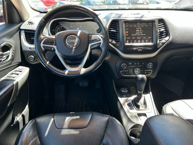 2018 Jeep Cherokee Trailhawk