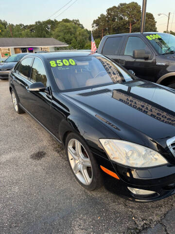 2008 Mercedes-Benz 560-Class