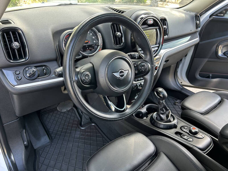 2017 MINI Countryman Cooper S