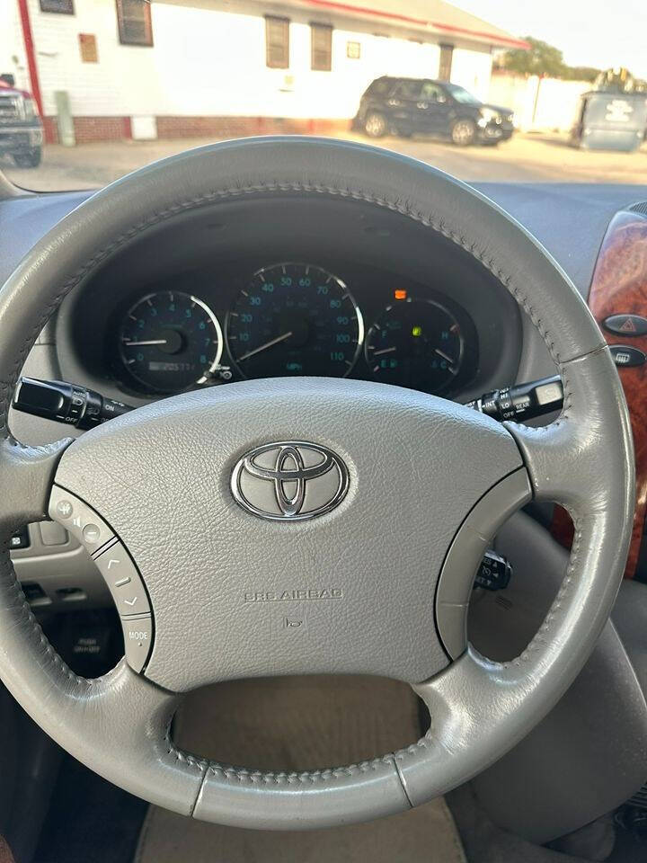 2006 Toyota Sienna for sale at A1 Classic Motor Inc in Fuquay Varina, NC