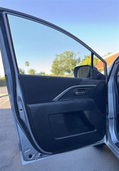 2012 Mazda MAZDA5 Sport