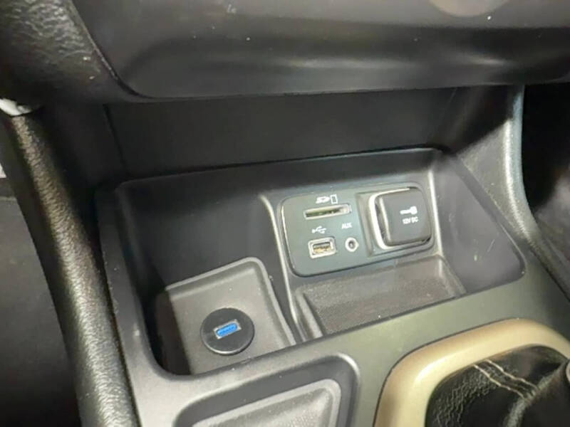 2015 Jeep Cherokee Sport