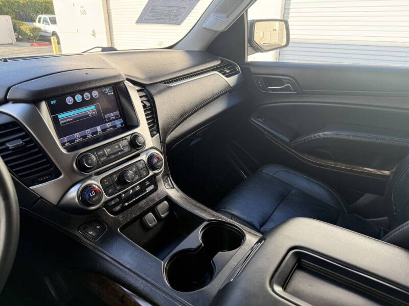 2016 Chevrolet Suburban LT