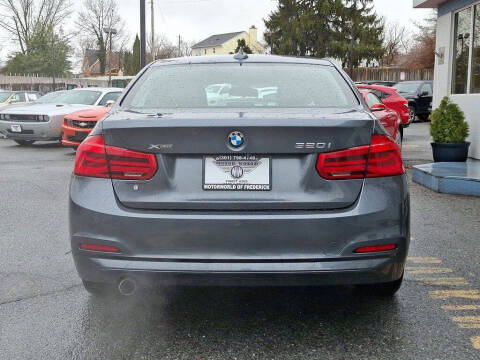 2018 BMW 3 Series 320i xDrive