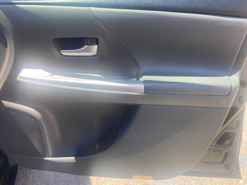 2012 Toyota Prius v