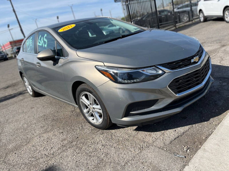 2017 Chevrolet Cruze LT Auto
