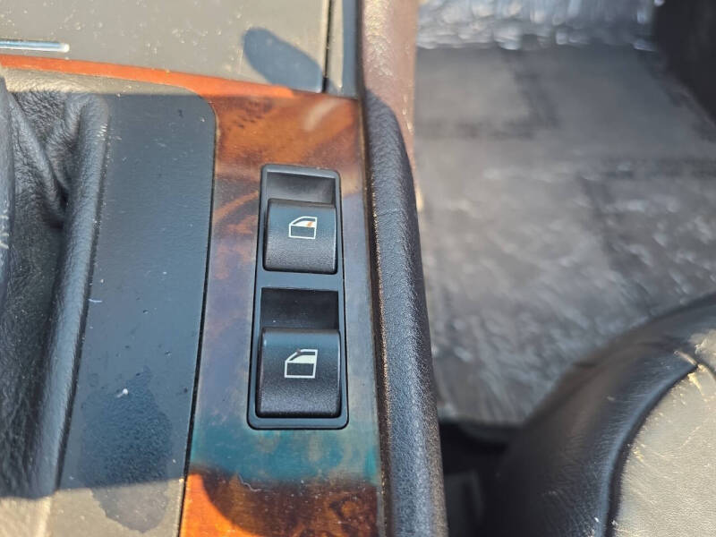 2005 BMW 3 Series 325Ci