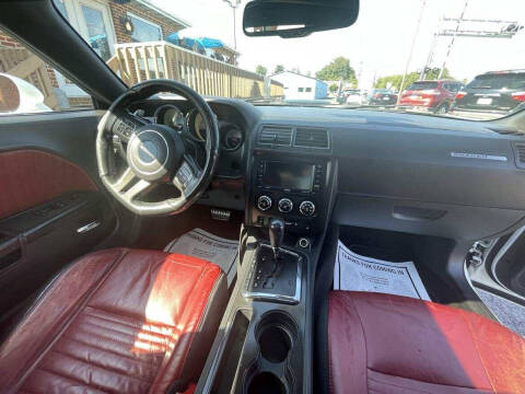 2014 Dodge Challenger R/T Shaker Package