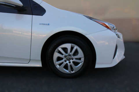 2016 Toyota Prius Two