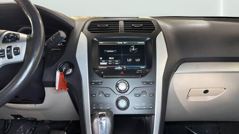 2011 Ford Explorer XLT