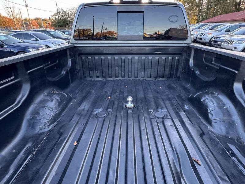 2016 Nissan Titan XD SV