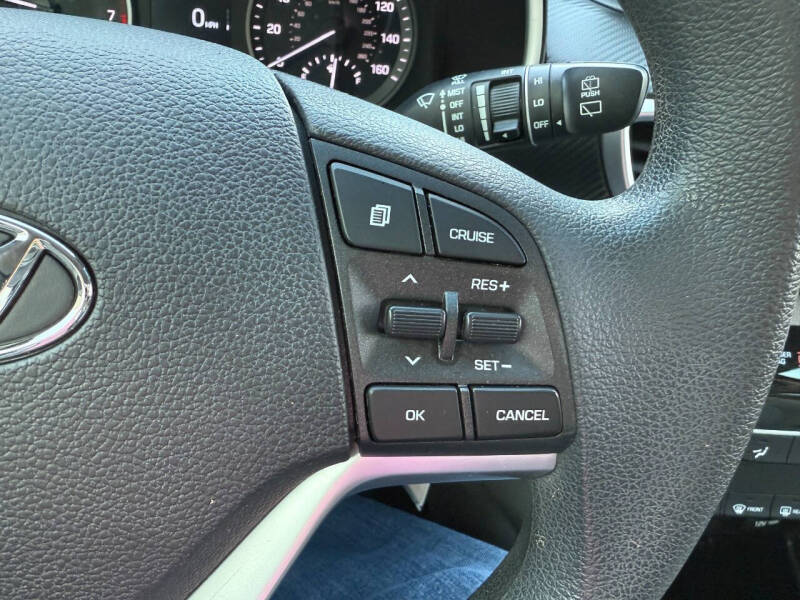 2020 Hyundai Tucson SE