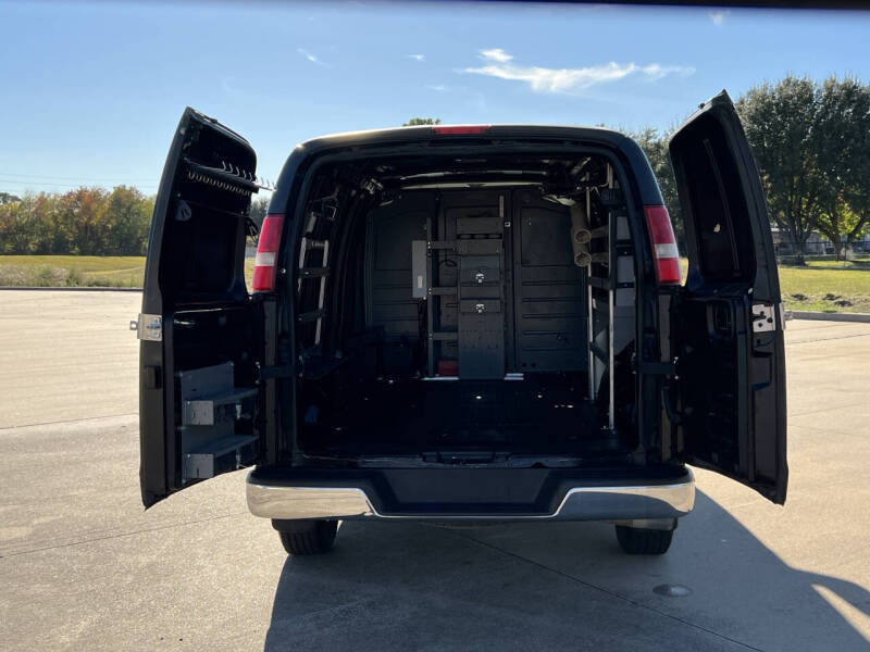 2017 Chevrolet Express 2500