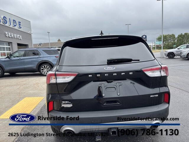 2022 Ford Escape SEL