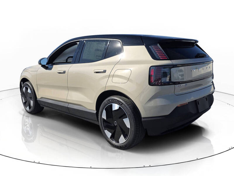 2026 Volvo EX30 Plus