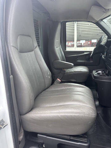 2013 Chevrolet Express 2500