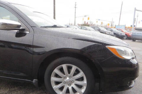 2013 Chrysler 200 Limited