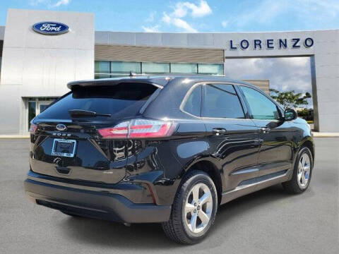 2022 Ford Edge SE