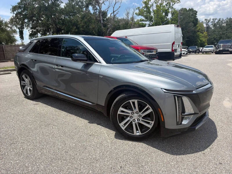 2024 Cadillac LYRIQ Tech