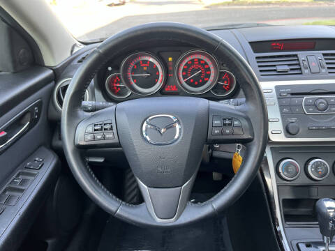 2011 Mazda MAZDA6 i Touring Plus