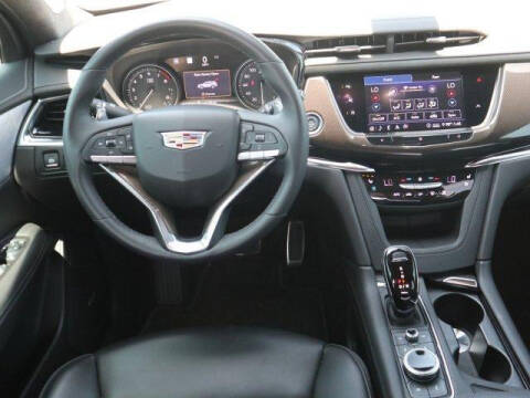 2020 Cadillac XT6 Sport