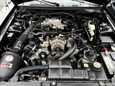 2002 Ford Mustang GT Deluxe