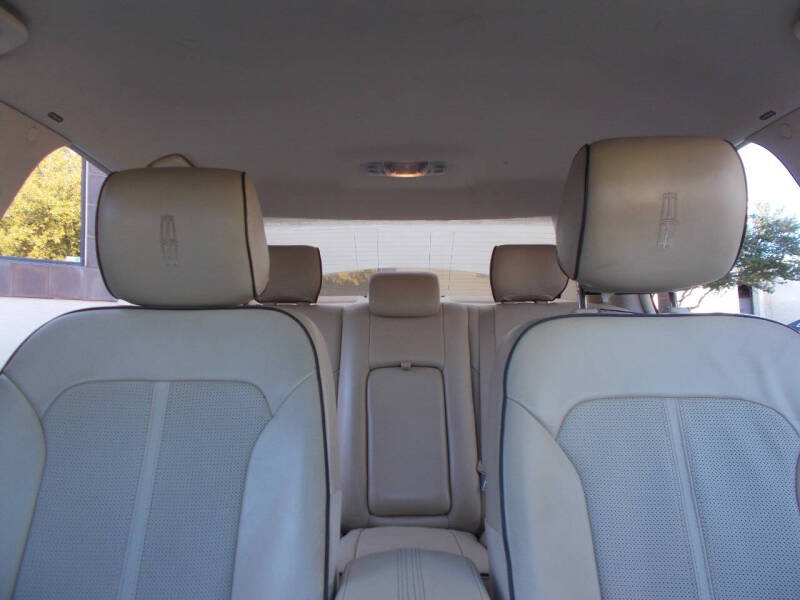 2011 Lincoln MKZ