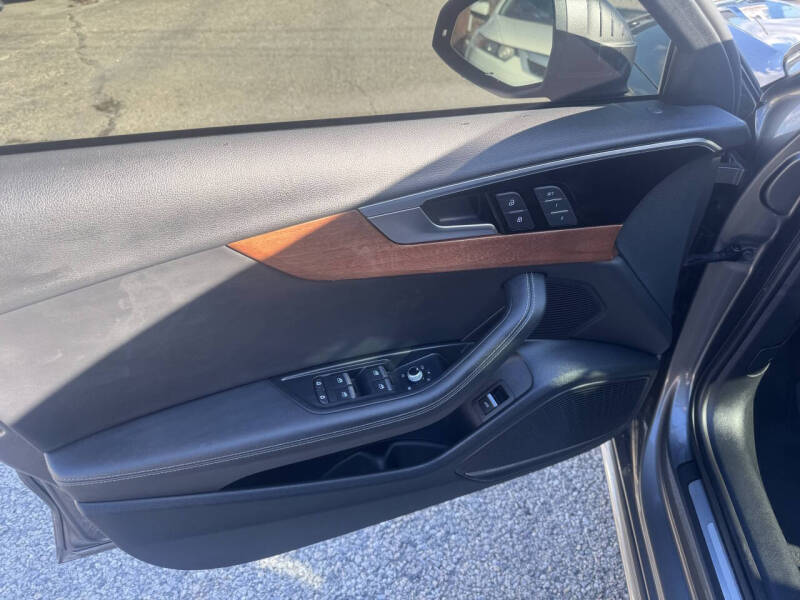 2021 Audi A4 quattro Premium Plus 40 TFSI