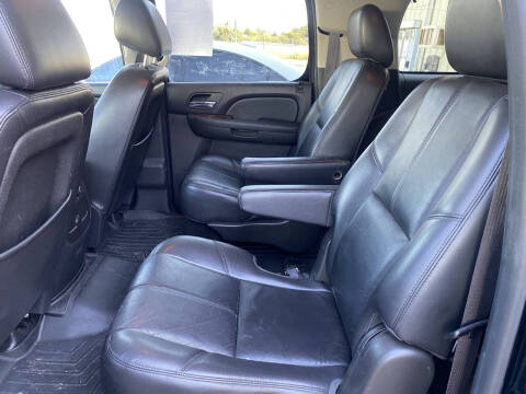 2014 Chevrolet Suburban LT