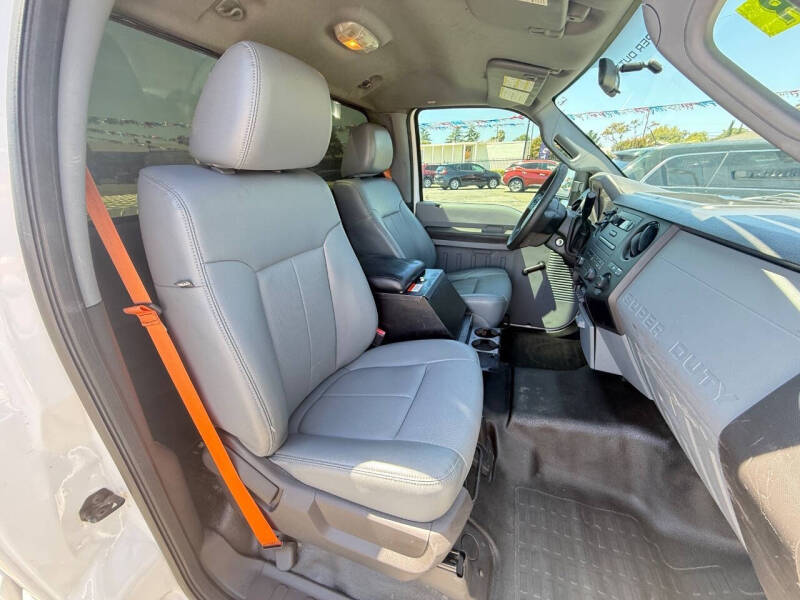 2013 Ford F-250 Super Duty XLT