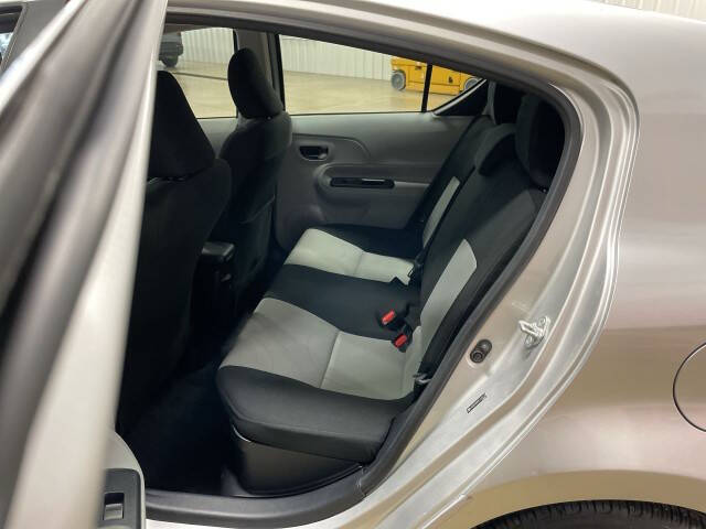 2014 Toyota Prius c Four