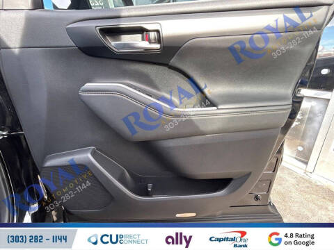 2023 Toyota Highlander Hybrid Bronze Edition