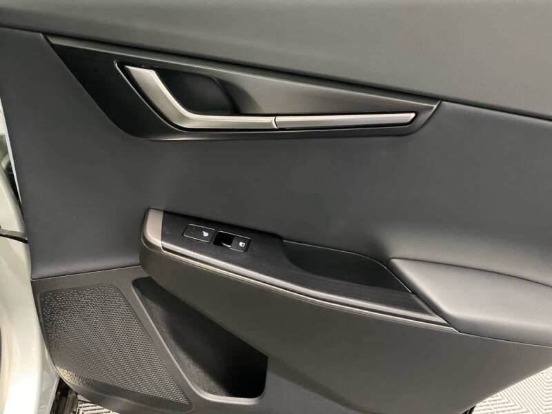 2025 Kia EV6 Wind