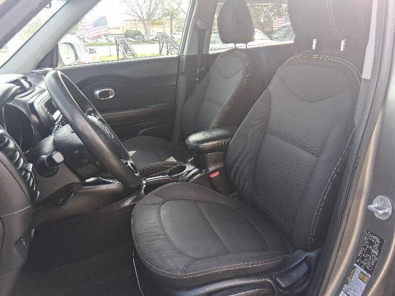 2014 Kia Soul +