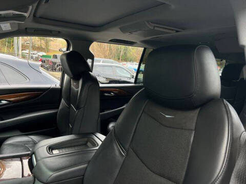 2020 Cadillac Escalade ESV Luxury