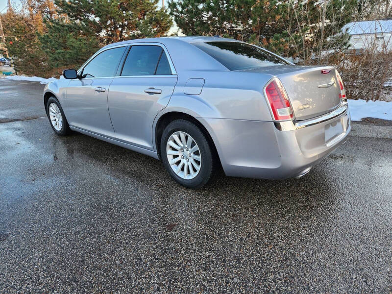 2013 Chrysler 300