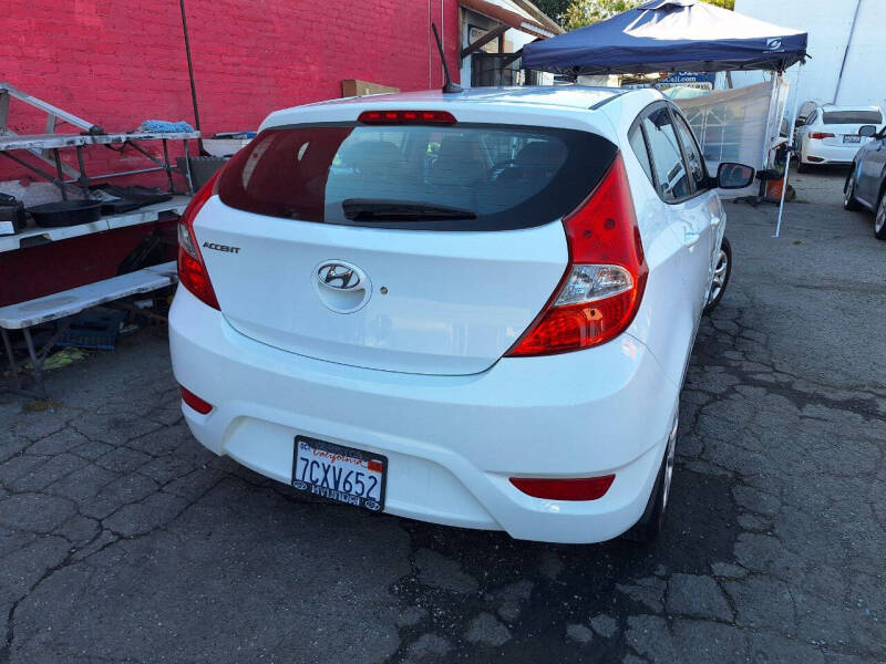 2013 Hyundai Accent GS