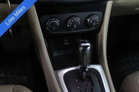2012 Chrysler 200 Limited