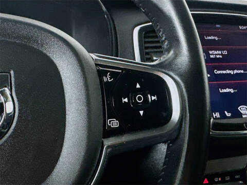 2016 Volvo XC90 T5 Momentum