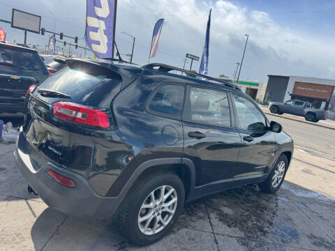 2015 Jeep Cherokee Sport