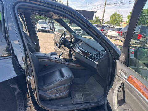 2008 BMW X5 4.8i