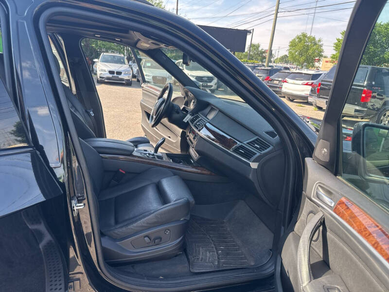 2008 BMW X5 4.8i